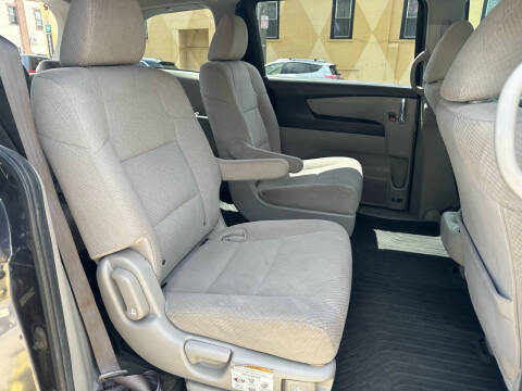 2015 Honda Odyssey LX