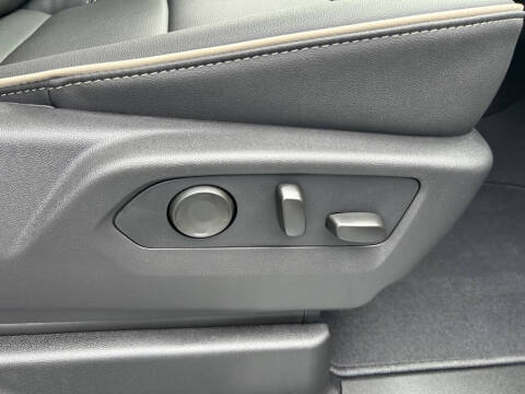 2025 GMC Yukon XL Elevation