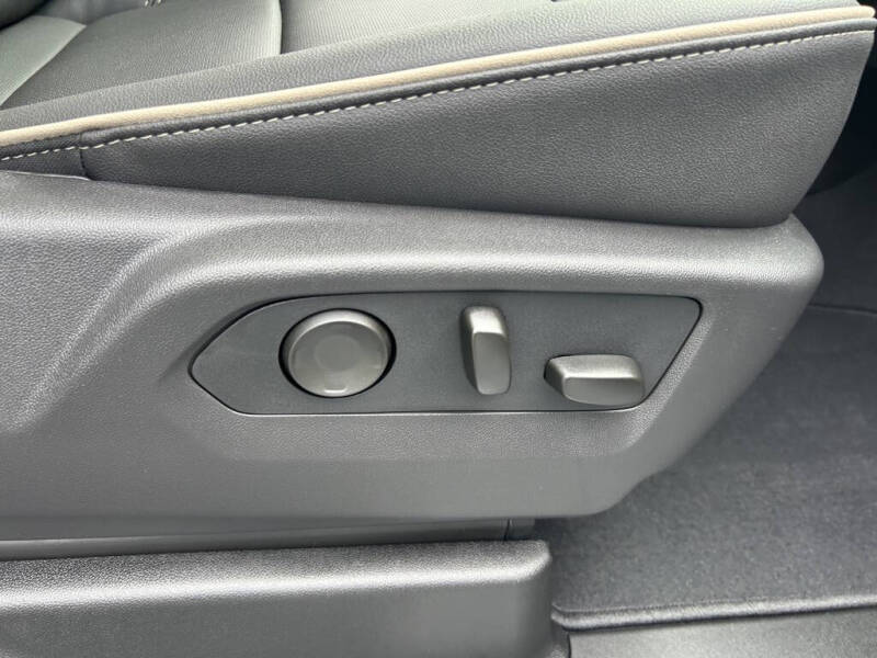 2025 GMC Yukon XL Elevation