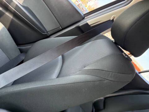 2014 Mazda MAZDA3 i Sport