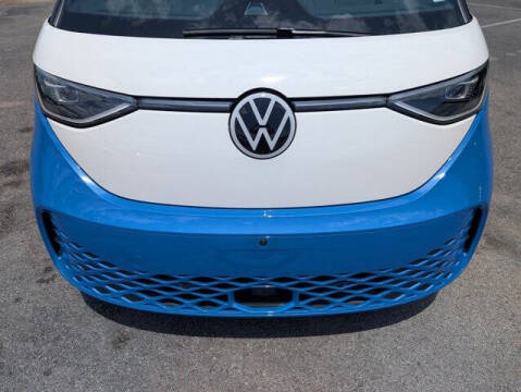 2025 Volkswagen ID. Buzz Pro S Plus