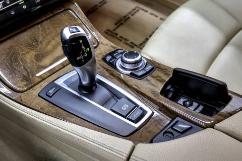 2011 BMW 5 Series 528i