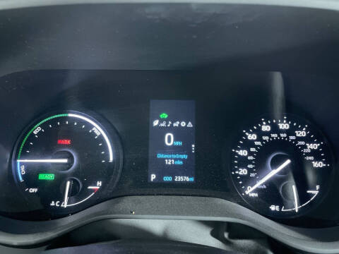 2023 Toyota Sienna LE 8-Passenger