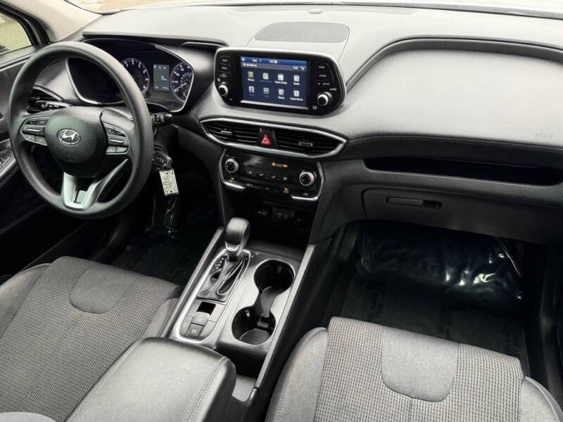 2019 Hyundai Santa Fe SE 2.4L