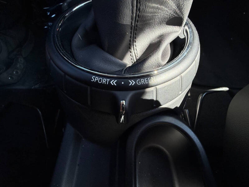 2015 MINI Hardtop 2 Door Cooper