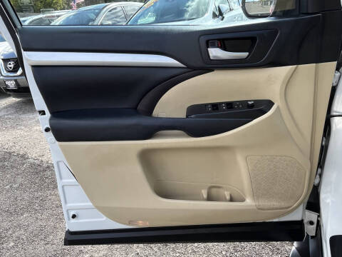 2017 Toyota Highlander XLE