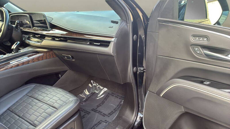 2022 Cadillac Escalade Sport Platinum