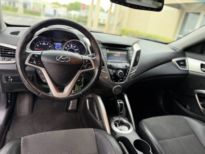 2013 Hyundai Veloster