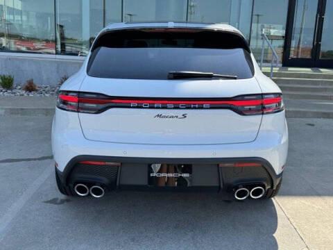 2025 Porsche Macan S