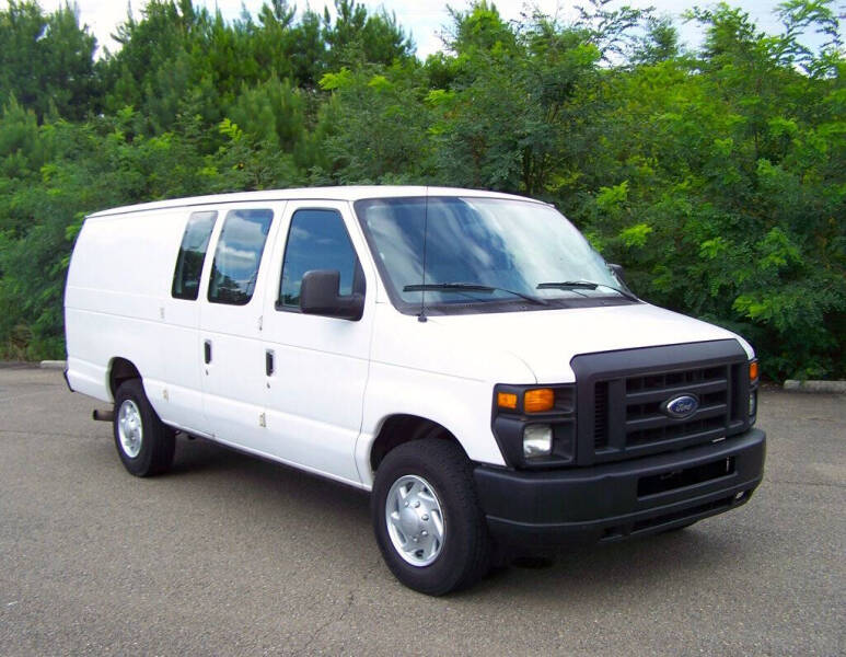 2010 Ford E-Series E-350 SD