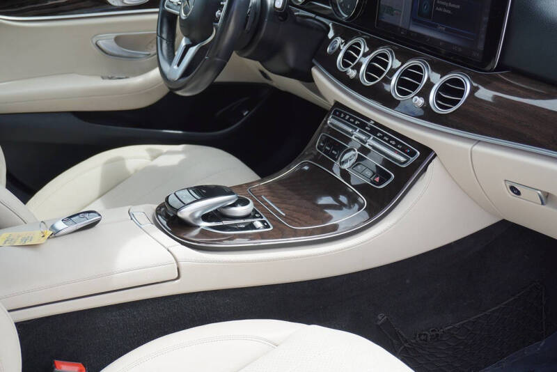2019 Mercedes-Benz E-Class E 300