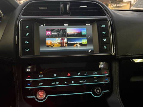 2017 Jaguar F-PACE S