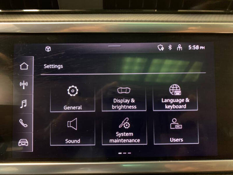 2022 Audi Q3 quattro S line Premium 45 TFSI