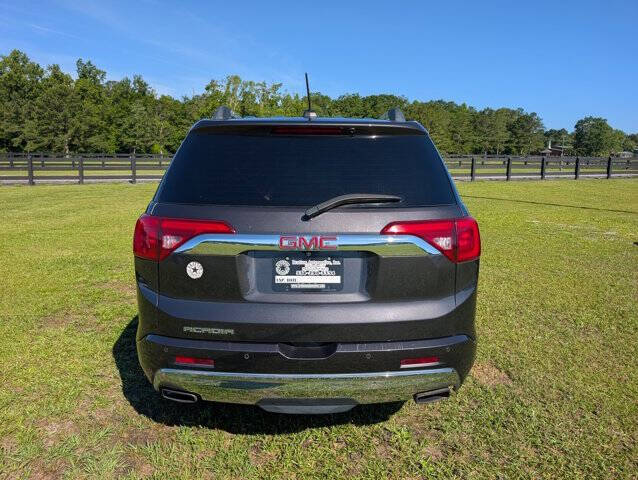 2017 GMC Acadia Denali