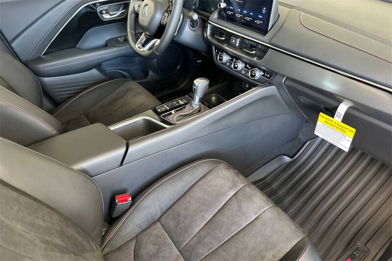 2025 Acura ADX w/A-SPEC