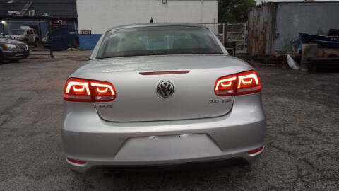 2012 Volkswagen Eos Executive SULEV