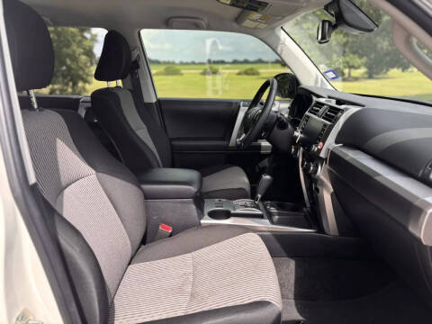 2023 Toyota 4Runner SR5