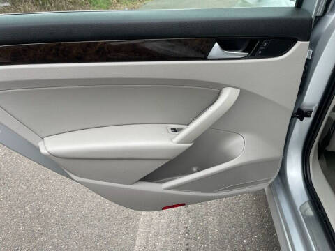 2014 Volkswagen Passat 2.0L TDI SEL Premium