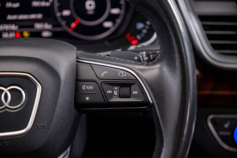 2018 Audi Q5 2.0T quattro Premium Plus