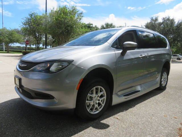2021 Chrysler Voyager LXi