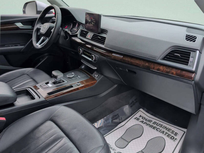 2019 Audi Q5 quattro Premium 45 TFSI