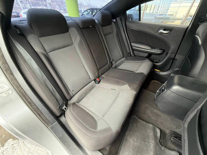 2016 Dodge Charger SXT