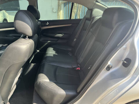 2012 Infiniti G25 Sedan Journey