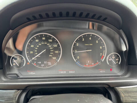 2013 BMW 5 Series 528i xDrive