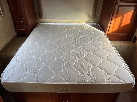 2012 Ford E-Series E-450 SD