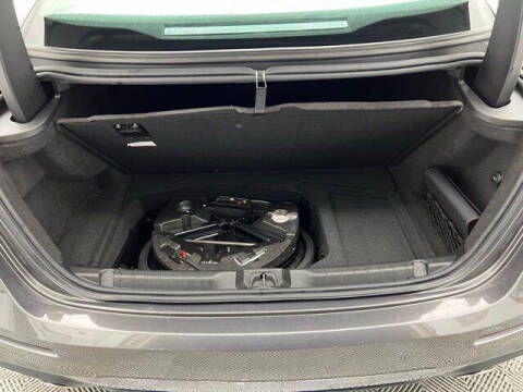 2022 Maserati Ghibli Modena Q4