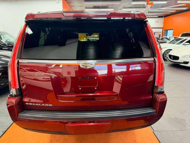 2017 Cadillac Escalade ESV Platinum