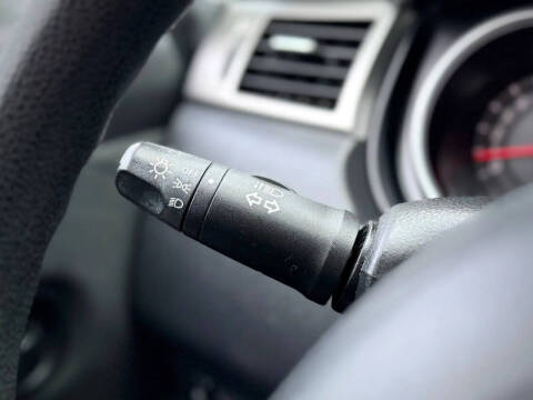 2012 Nissan Versa 1.8 S