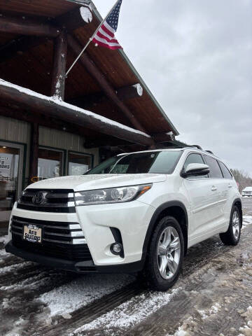 2019 Toyota Highlander for sale at Lakes Area Auto Solutions in Baxter MN