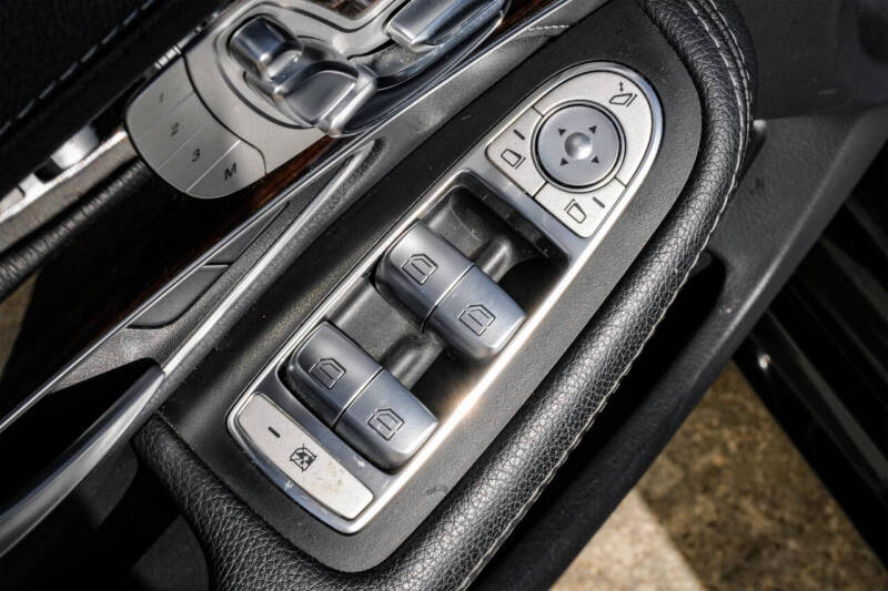 2017 Mercedes-Benz C-Class AMG C 63