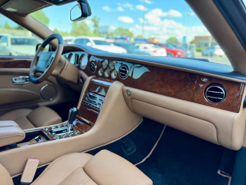 2009 Bentley Azure