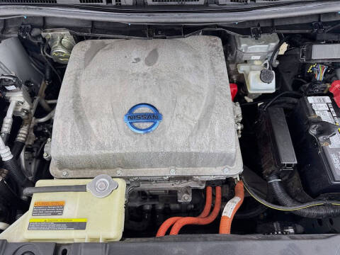 2014 Nissan LEAF SL