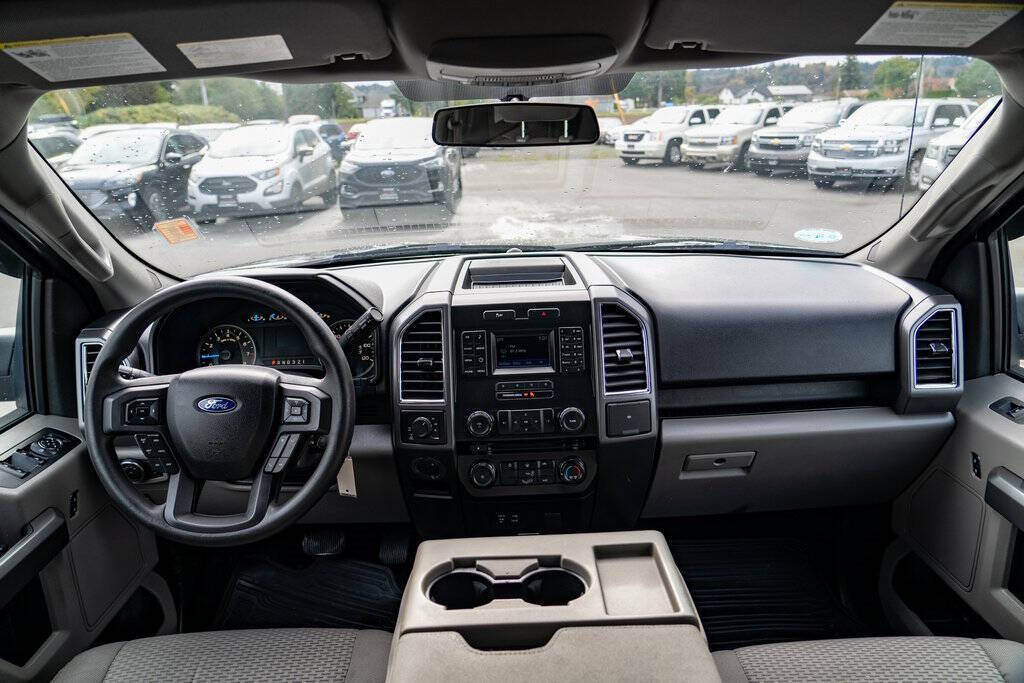 2015 Ford F-150 for sale at Auto Destination in Puyallup, WA