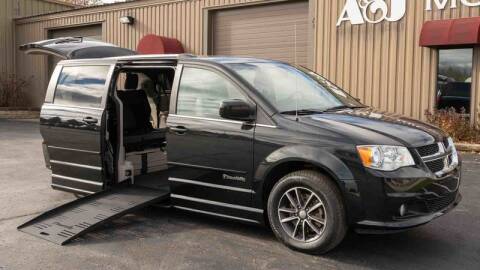 2017 Dodge Grand Caravan for sale at A&J Mobility in Valders WI