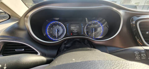 2017 Chrysler Pacifica Touring