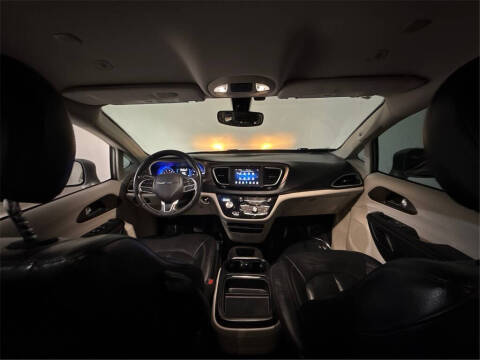 2019 Chrysler Pacifica Touring L
