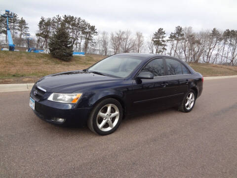 2007 Hyundai Sonata for sale at Garza Motors in Shakopee MN