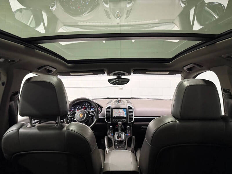 2016 Porsche Cayenne