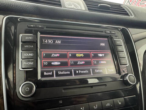 2014 Volkswagen Passat 2.0L TDI SEL Premium