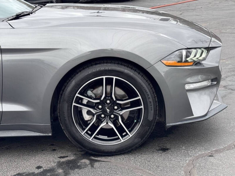 2021 Ford Mustang EcoBoost Premium