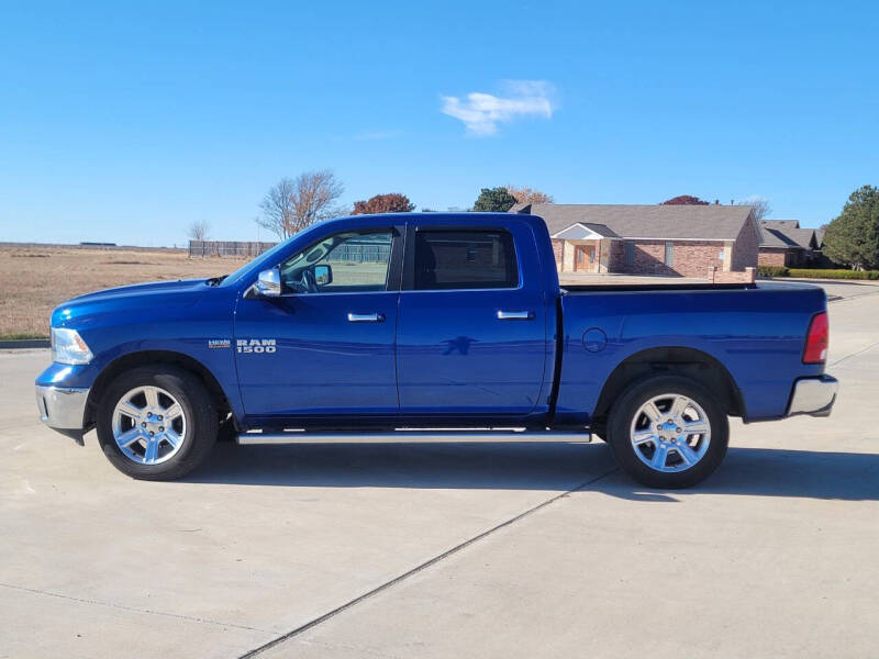 2017 RAM Ram 1500 Pickup null photo 6