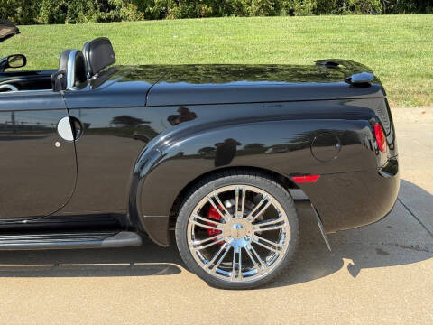 2003 Chevrolet SSR LS