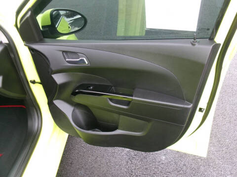 2019 Chevrolet Sonic LT Auto