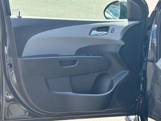 2015 Chevrolet Sonic LT Auto