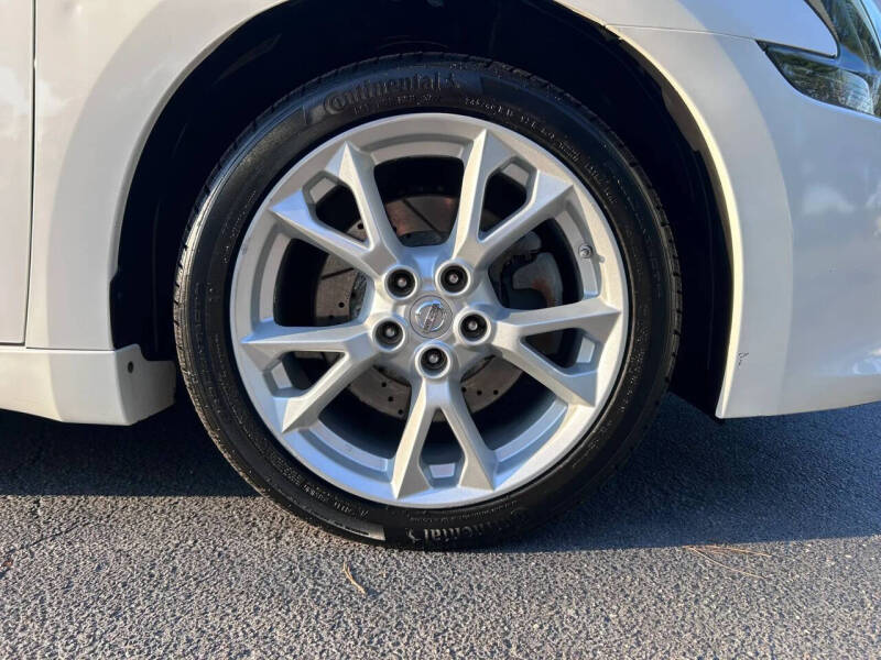 2012 Nissan Maxima