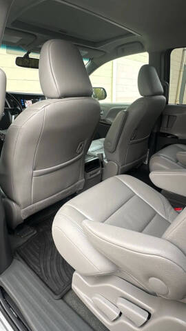 2016 Toyota Sienna